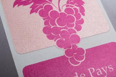 Étiquettes adhésives personnalisées pour vos produits